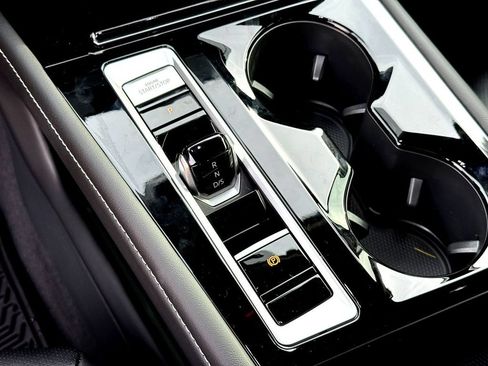 New 2026 Volkswagen Atlas SE FWD image 14