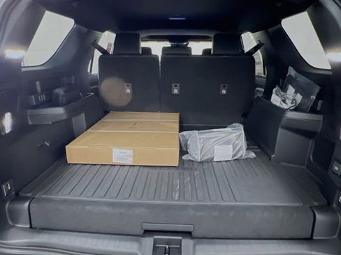 New 2026 Toyota 4Runner Limited AWD/4WD image 31