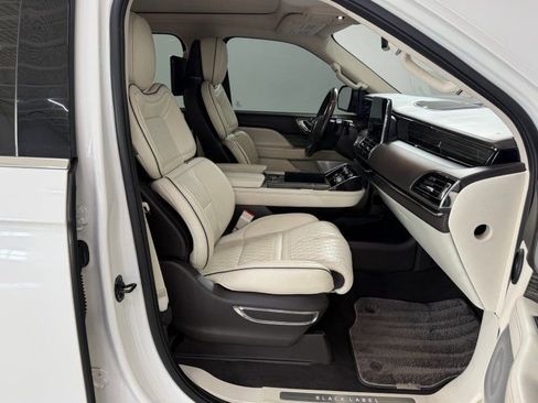 Used 2020 Lincoln Navigator L Black Label image 20
