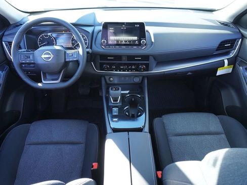 New 2026 Nissan Rogue SV FWD image 11