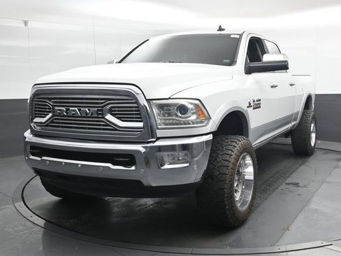 Used 2016 RAM 2500 Laramie AWD/4WD image 8