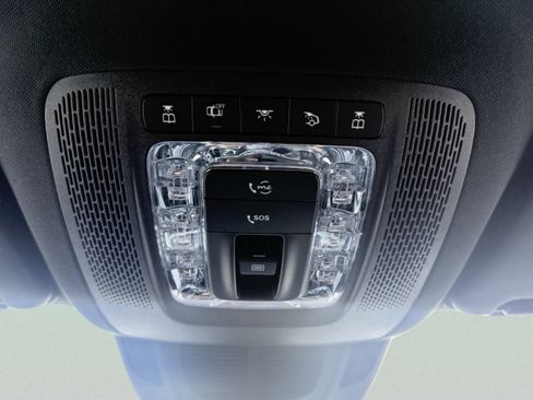 Used 2025 Mercedes-Benz GLE 450e 4MATIC w/ AMG Line Exterior image 43