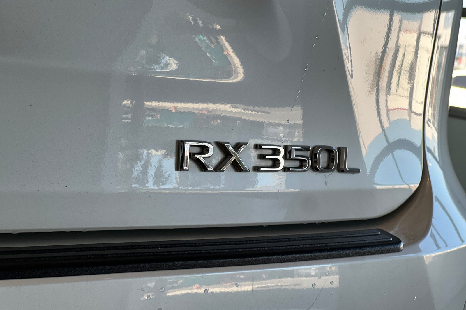 Used 2018 Lexus RX 350L FWD image 28