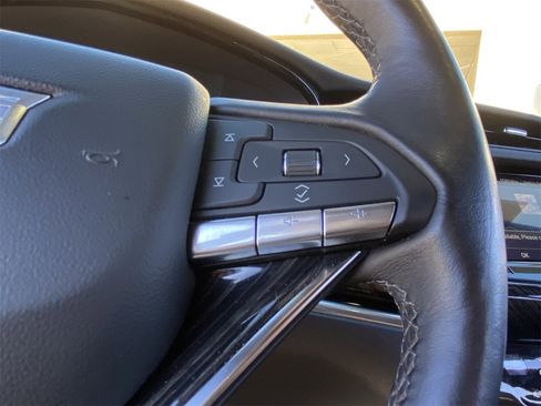 Certified 2025 Cadillac XT6 Premium Luxury image 23