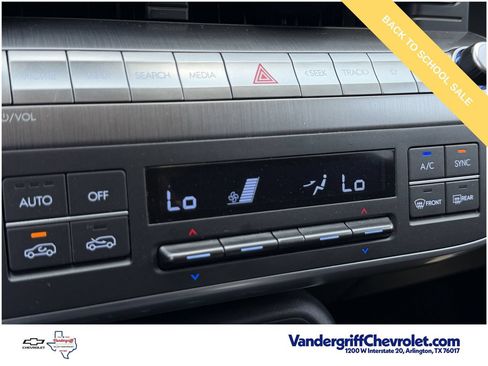 Used 2025 Hyundai Kona SEL FWD image 19