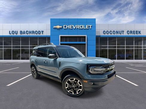 Used 2023 Ford Bronco Sport Outer Banks w/ Tech Package AWD/4WD image 1