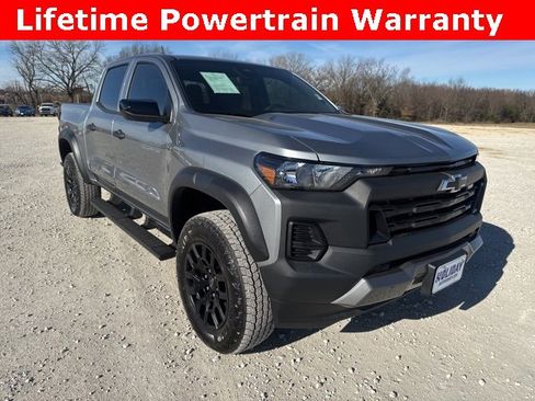Used 2026 Chevrolet Colorado Trail Boss image 8