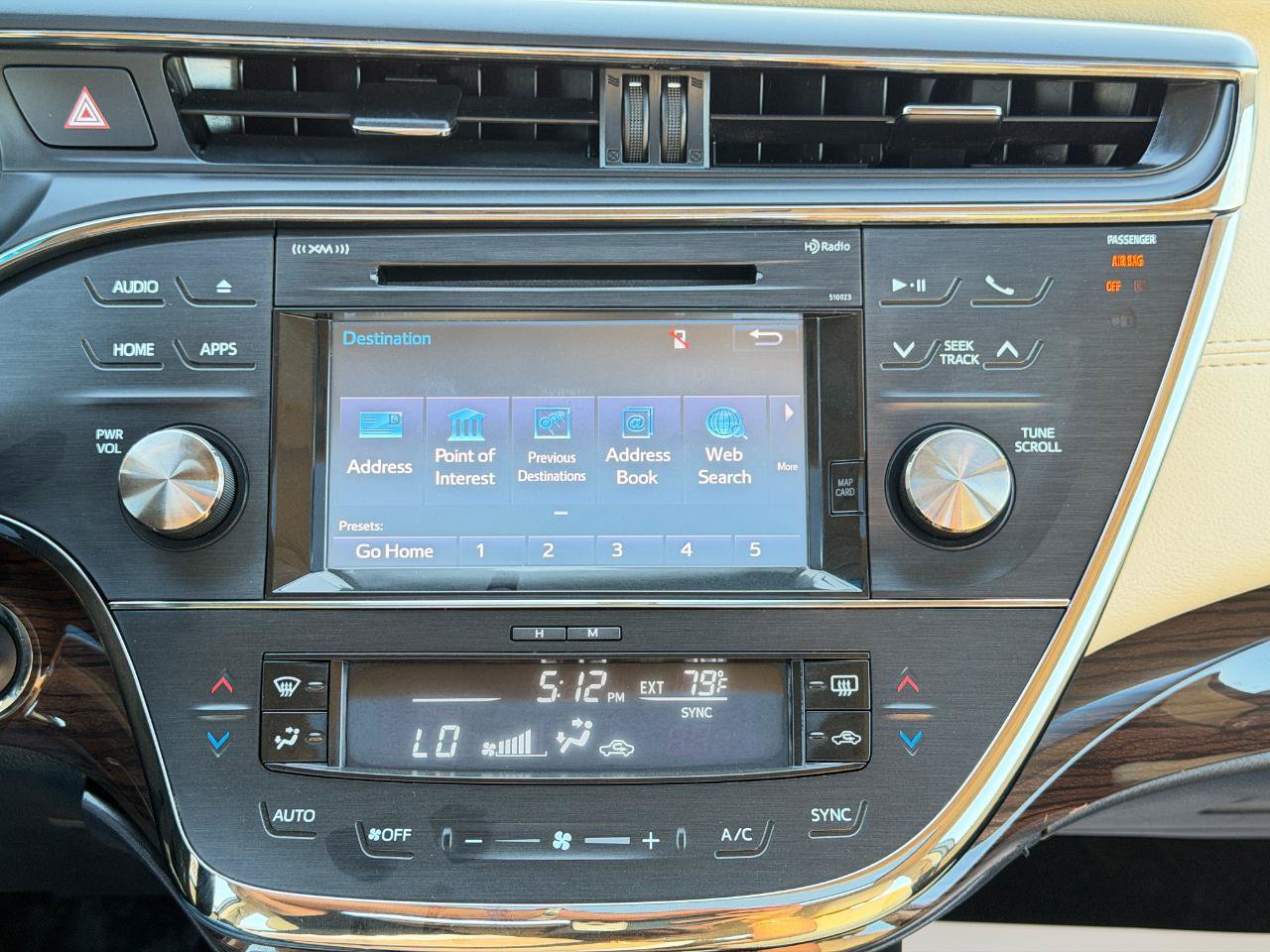 Used 2015 Toyota Avalon XLE Touring FWD image 49