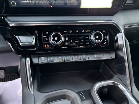 New 2026 GMC Sierra 3500 Denali Ultimate image 17