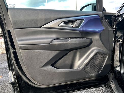 Used 2024 Chevrolet Equinox EV LT image 20