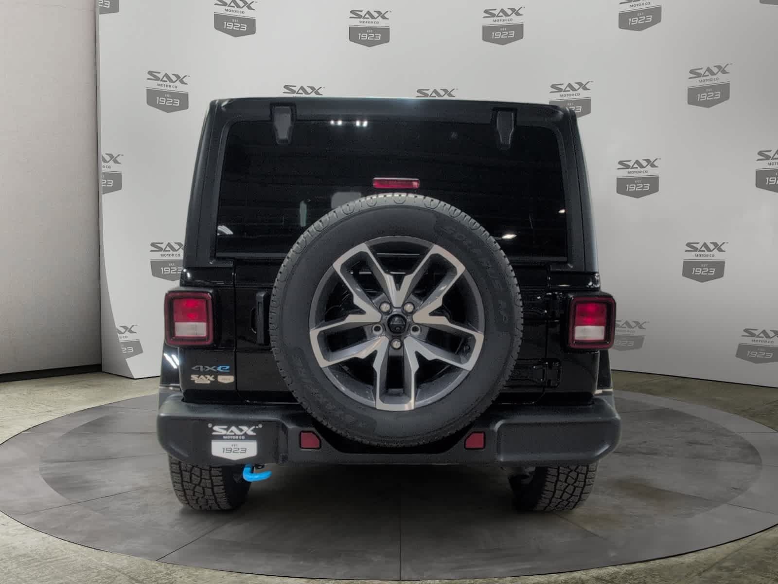 Used 2024 Jeep Wrangler Unlimited AWD/4WD image 4