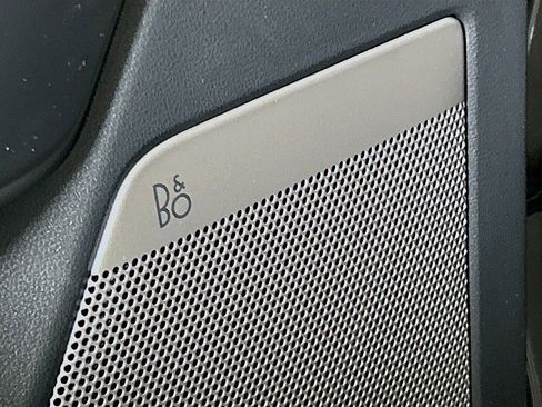 New 2025 Ford F150 Lariat w/ Equipment Group 502A High image 20