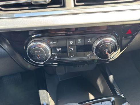 New 2026 Chevrolet Trax LT image 8