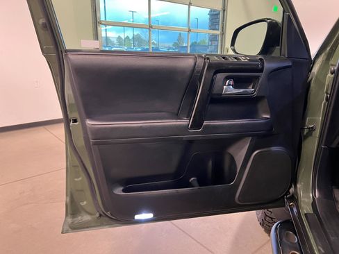 Used 2020 Toyota 4Runner TRD Pro image 27