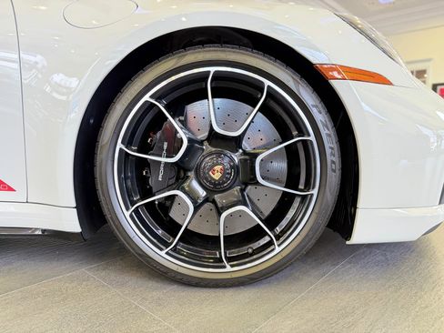 Used 2025 Porsche 911 Turbo S AWD/4WD image 37