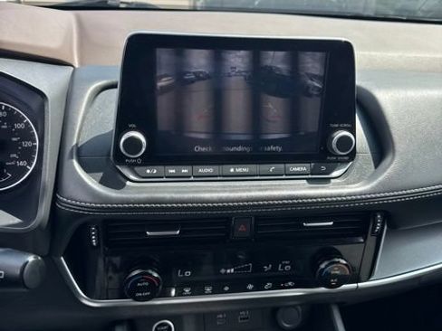 Certified 2023 Nissan Rogue SV AWD/4WD image 23