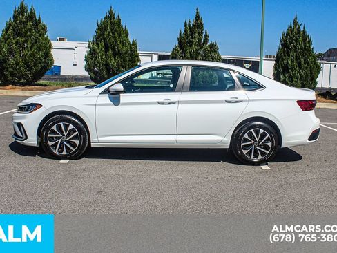 Used 2025 Volkswagen Jetta S FWD image 6