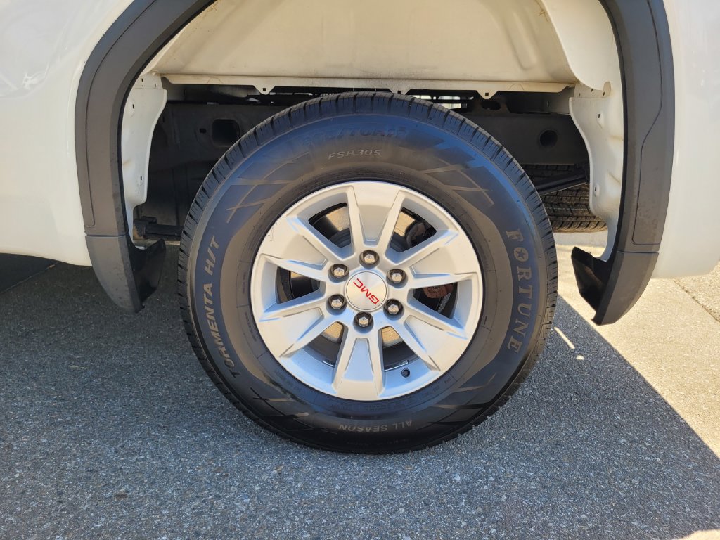 Used 2024 GMC Sierra 1500 Pro RWD image 37