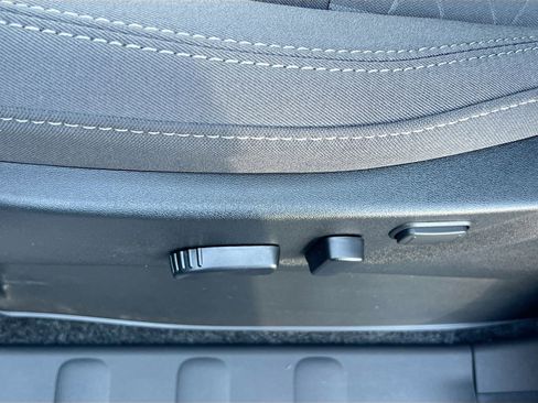 New 2026 Nissan Frontier SV image 19