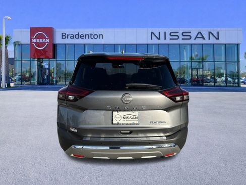 Certified 2023 Nissan Rogue Platinum w/ Platinum Premium Package image 6