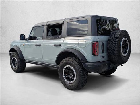 Used 2024 Ford Bronco Badlands image 7