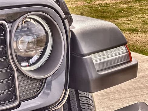 Used 2024 Jeep Wrangler Sport S w/ LED Headlamp & Fog Lamp Group image 24