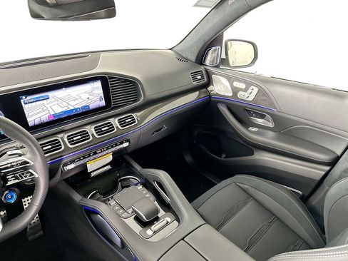 New 2026 Mercedes-Benz GLS 63 AMG 4MATIC image 25