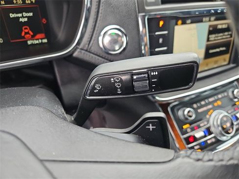 Used 2018 Lincoln Continental Reserve image 23