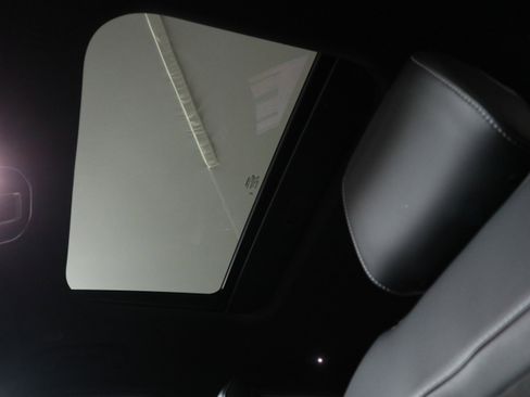 New 2025 Jeep Grand Cherokee L Altitude image 37