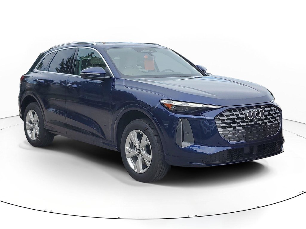New 2026 Audi Q5 Premium AWD/4WD image 1