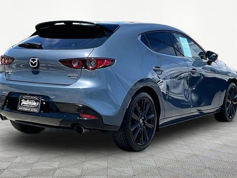 Used 2021 MAZDA MAZDA3 Hatchback w/Premium Plus Pkg AWD/4WD image 2