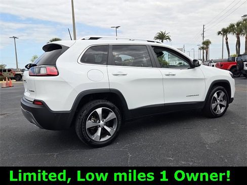 Used 2021 Jeep Cherokee Limited image 7