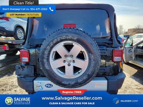 Used 2012 Jeep Wrangler Unlimited Sahara w/ Connectivity Group image 8
