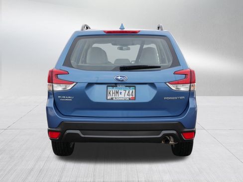 Used 2023 Subaru Forester image 4