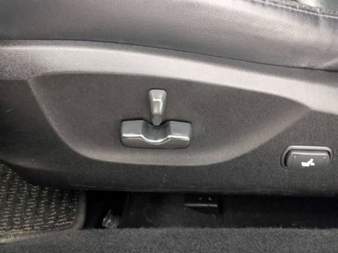 Used 2011 Subaru Forester 2.5X Limited image 18