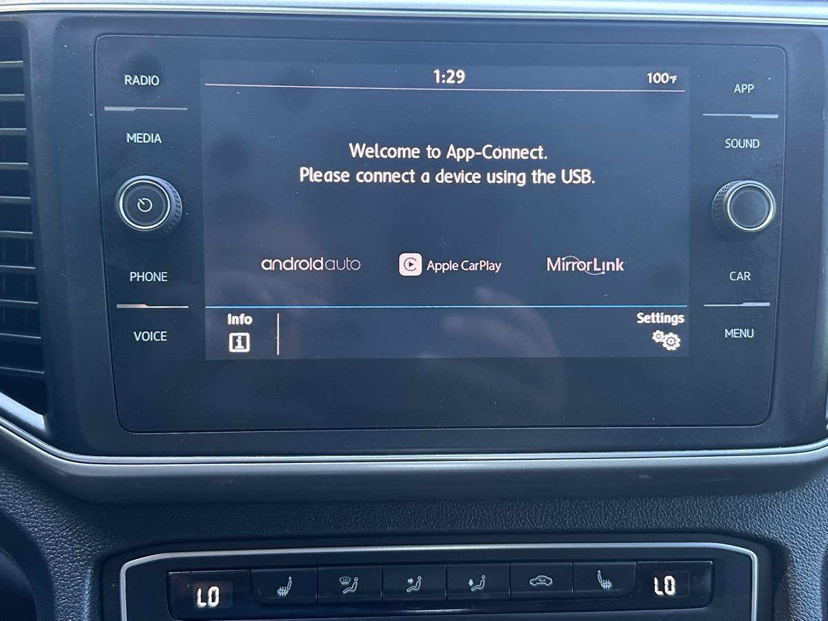 Used 2019 Volkswagen Atlas SE FWD image 41