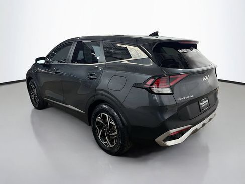 Used 2023 Kia Sportage LX FWD image 7