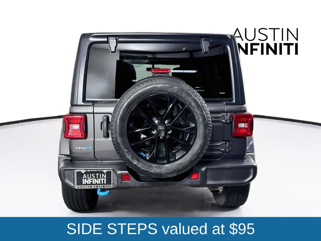 Used 2023 Jeep Wrangler Unlimited Sahara w/ Cold Weather Group AWD/4WD image 7