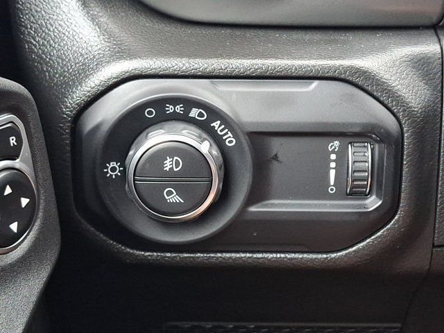 Certified 2023 Jeep Gladiator Sport AWD/4WD image 30