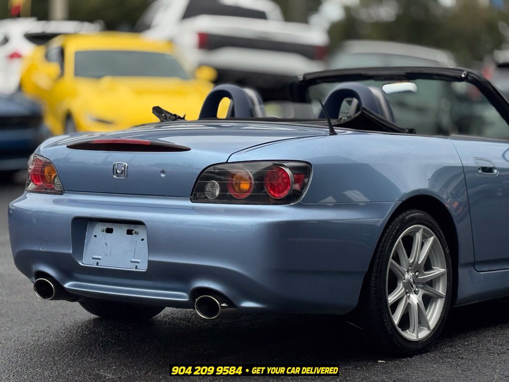 Used 2005 Honda S2000 image 9
