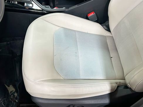 Certified 2023 Kia Niro EX image 19