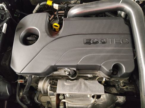 Used 2024 Chevrolet Equinox LT image 30