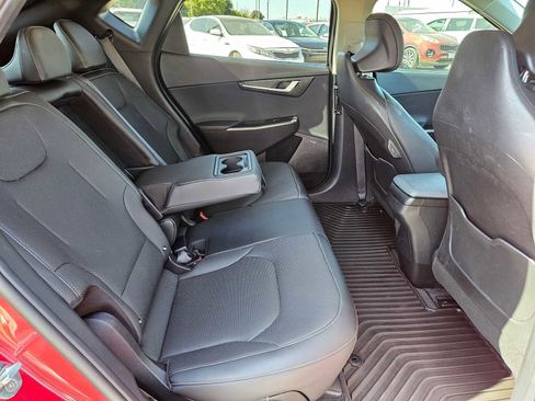 Used 2023 Kia EV6 Wind image 31