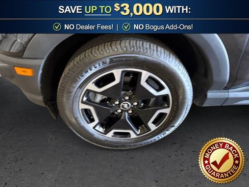 Used 2022 Ford Bronco Sport Outer Banks w/ Tech Package AWD/4WD image 13