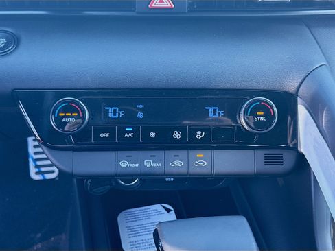 New 2026 Hyundai Elantra Sport FWD image 12