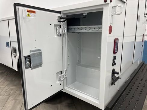 New 2025 Chevrolet Express 3500 Work Van w/ Power Convenience Package image 12