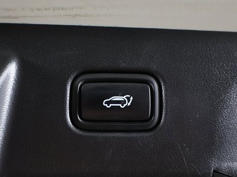 Used 2022 Hyundai Tucson Limited image 24