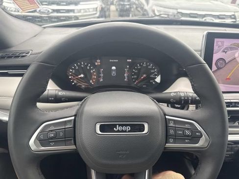 Used 2024 Jeep Compass Limited AWD/4WD image 28