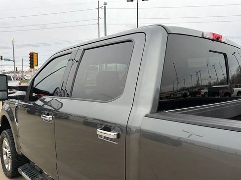Used 2019 Ford F250 Lariat w/ Chrome Package image 41