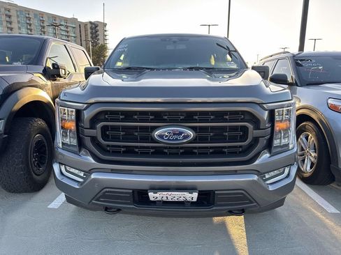 Certified 2022 Ford F150 XLT w/ Equipment Group 302A High image 10